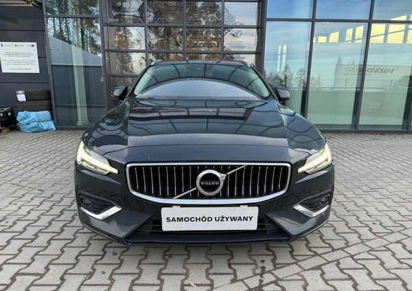 Volvo V60 cena 120000 przebieg: 101301, rok produkcji 2018 z Pełczyce małe 352